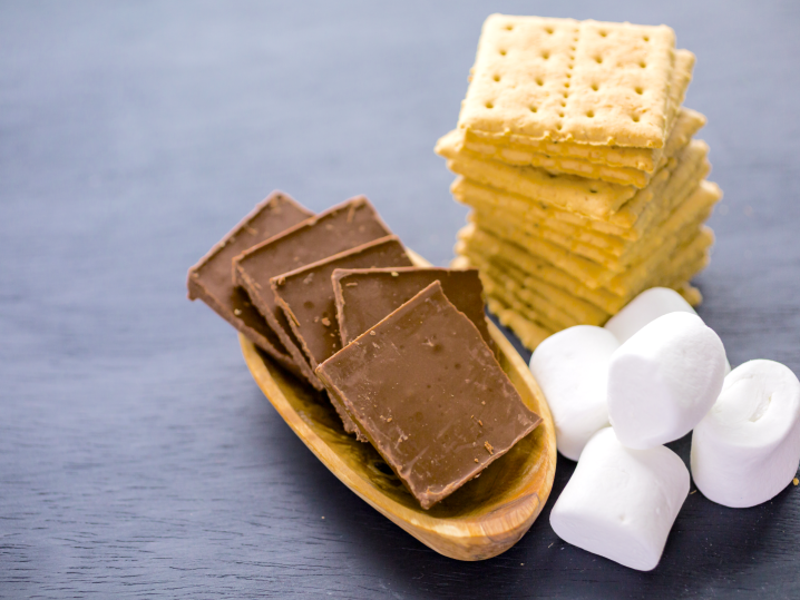 s'mores ingredients | Classpop Shot