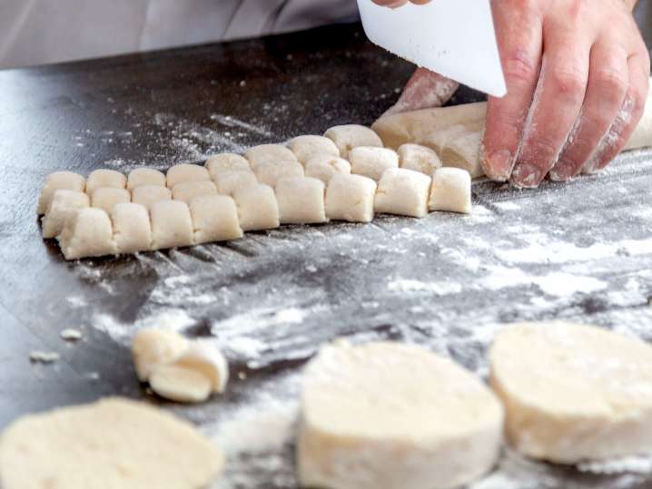 chef cutting gnocchi | Classpop Shot