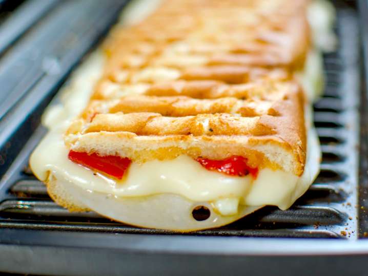 making homemade paninis | Classpop Shot