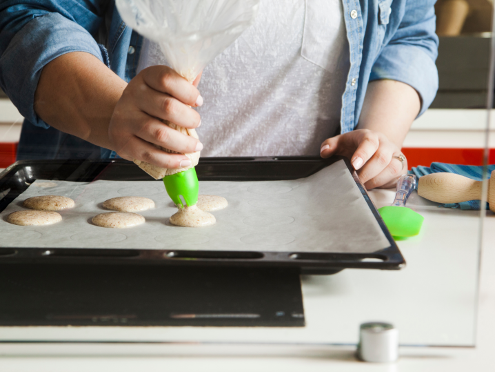 Boise - baking macarons Shot