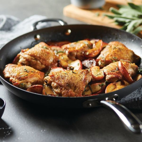 Rachael Ray Professional Collection 14-Inch Hard Anodized Nonstick Frying Pan 3