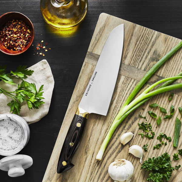 Zwilling Bob Kramer Carbon 2.0 7-Inch Santoku Knife 3
