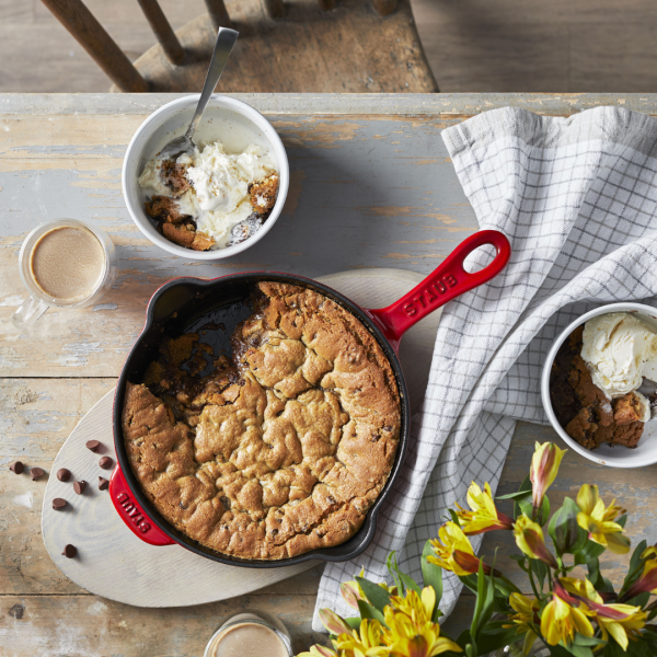 Staub Cast Iron 8.5-inch Traditional Deep Skillet 2