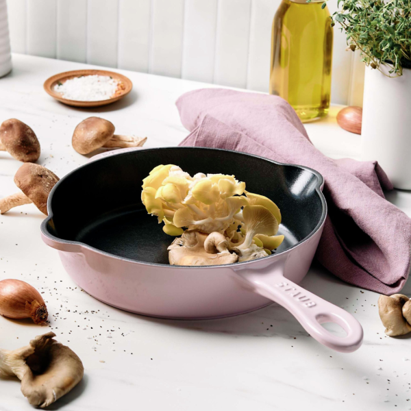 Staub Cast Iron 8.5-inch Traditional Deep Skillet 7