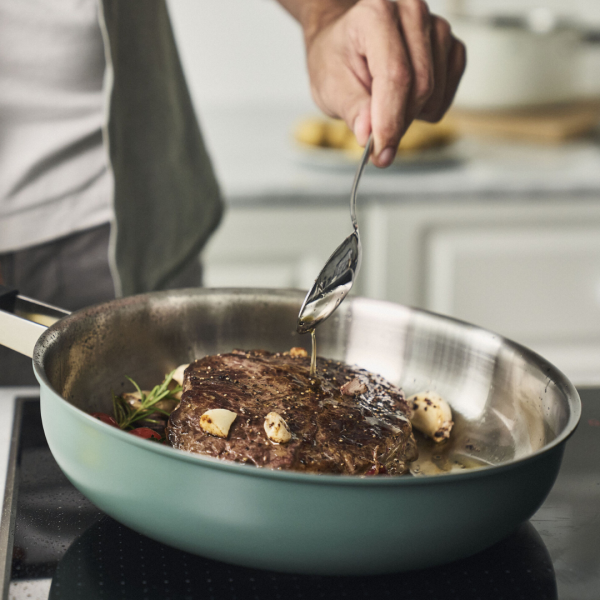 Zwilling Pure 11-inch Ivory Stainless Steel Fry Pan 1