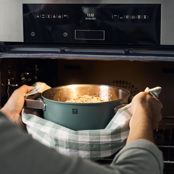 Zwilling Pure 6-pc Green Stainless Steel Pots and Pans Set 8