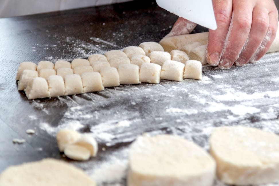 chef cutting gnocchi | Classpop Shot 3