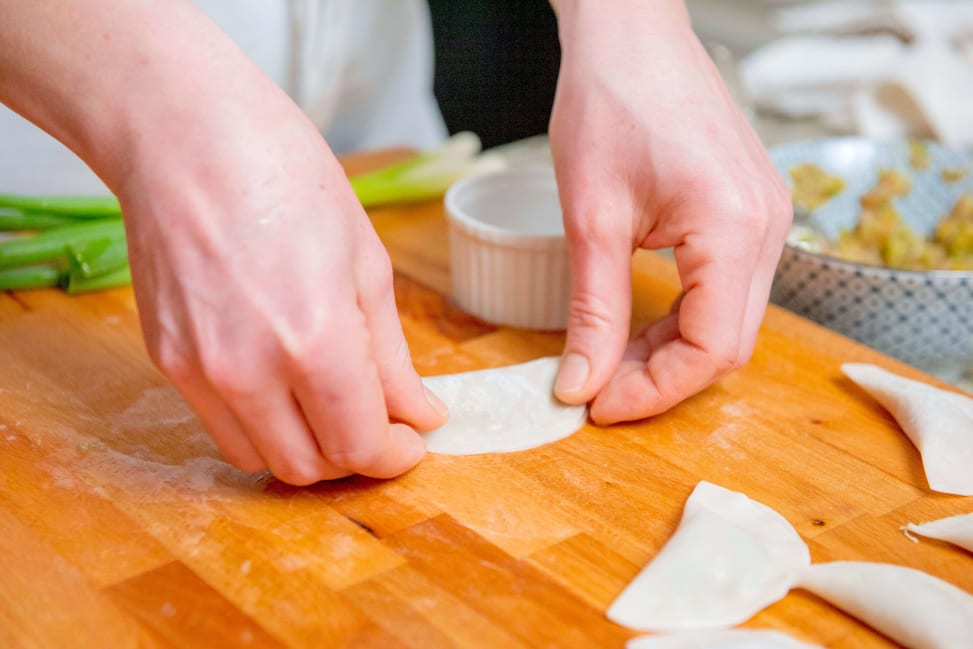 making homemade potstickers from scratch | Classpop Shot 2