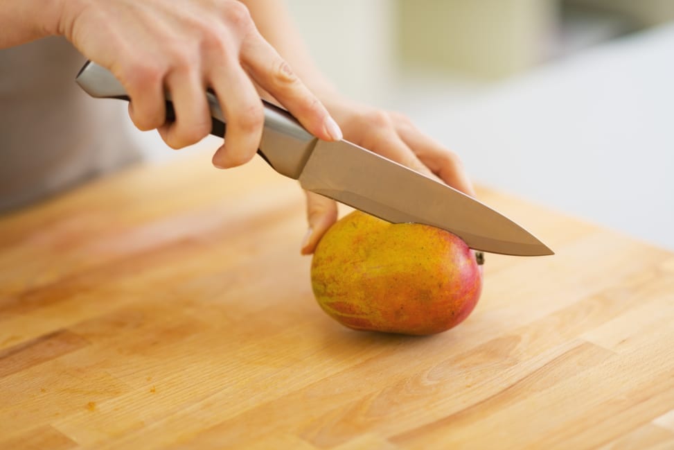 Baltimore - cutting mango Shot 3
