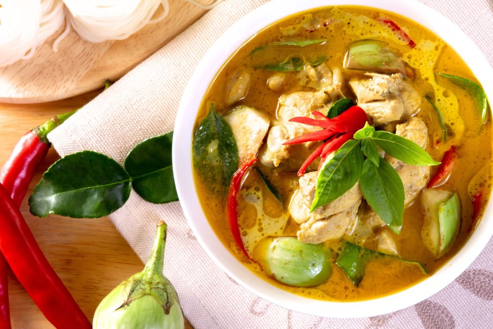 Chicken coconut curry Shot 4