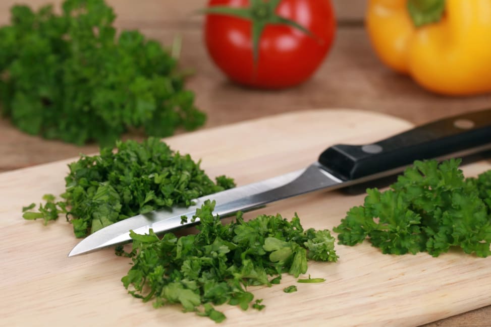 cutting parsley | Classpop Shot 2
