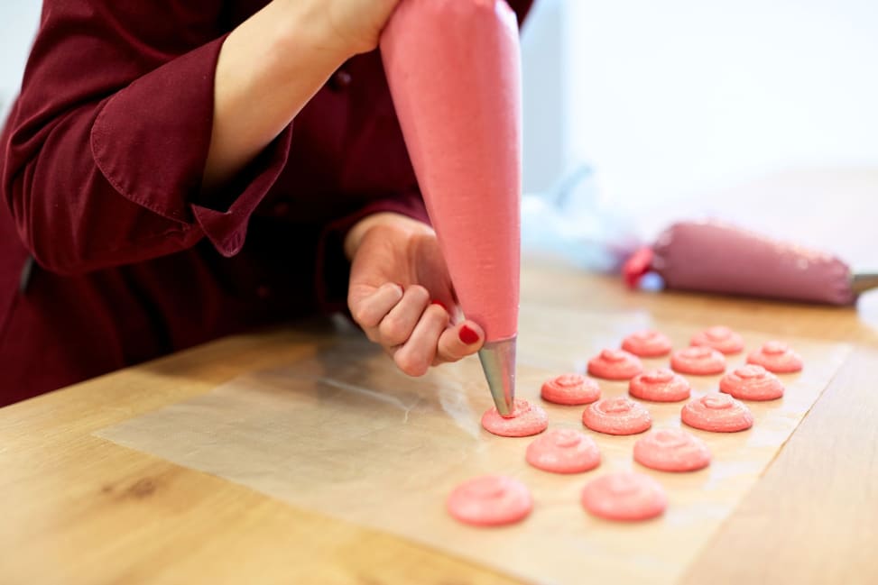piping macarons | Classpop Shot 3