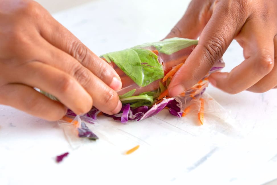 Rolling veggie rolls | Classpop Shot 2