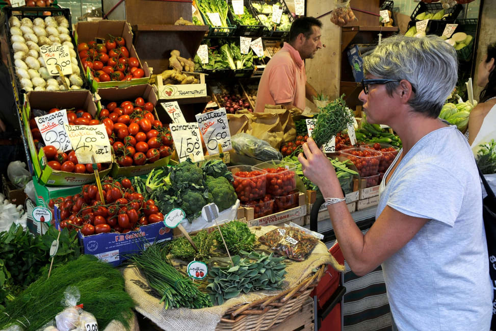fresh produce market stalls | Classpop Shot 2