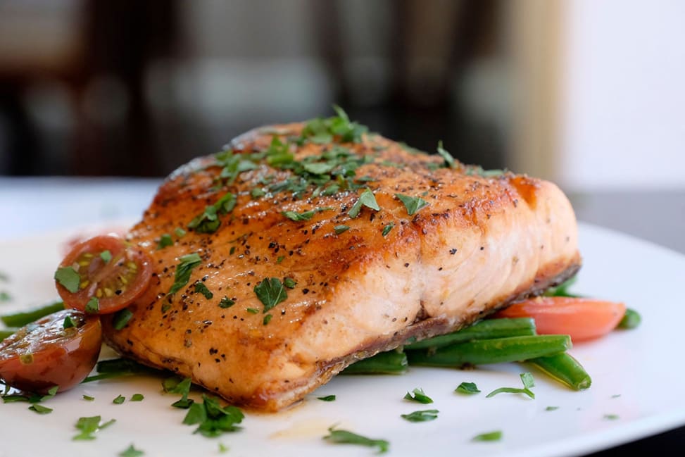 fish with garlic and tomatoes | Classpop Shot 4
