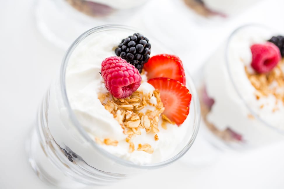 yogurt with granola anf fruit topping | Classpop Shot 2