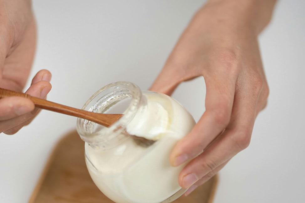 stirring yougurt | Classpop Shot 3