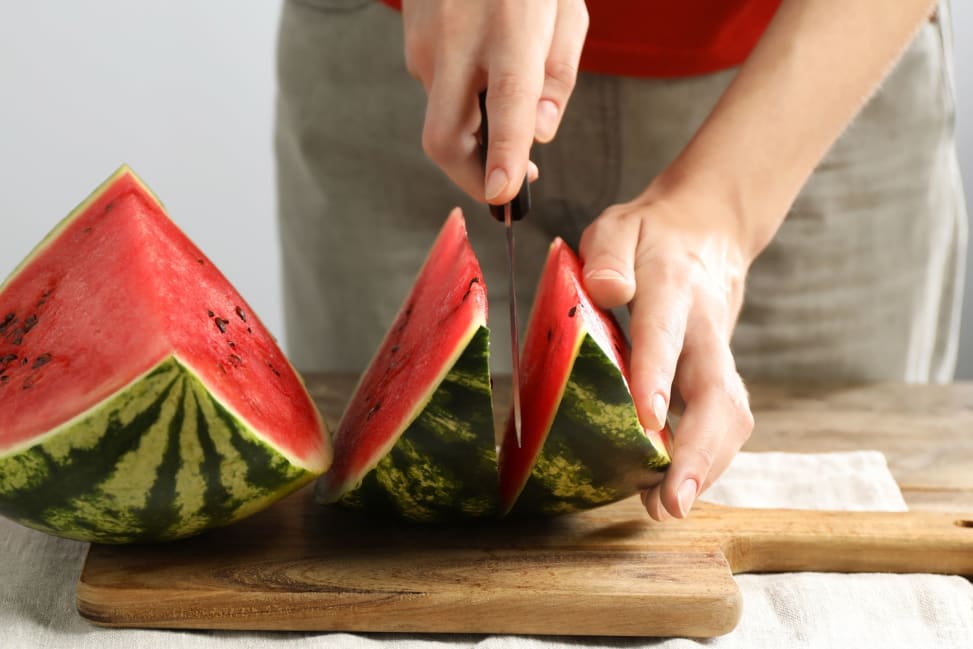 cutting watermelon | Classpop Shot 2