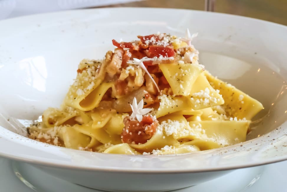 tagliatelle pasta with vegan carbonara sauce | Classpop Shot 2