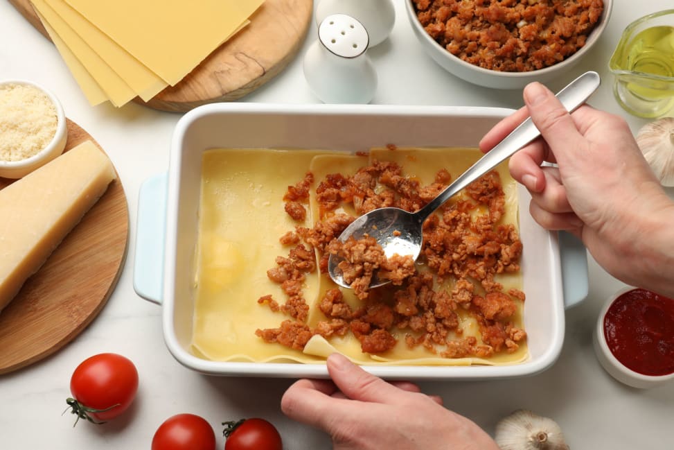layering lasagna sheets | Classpop Shot 3