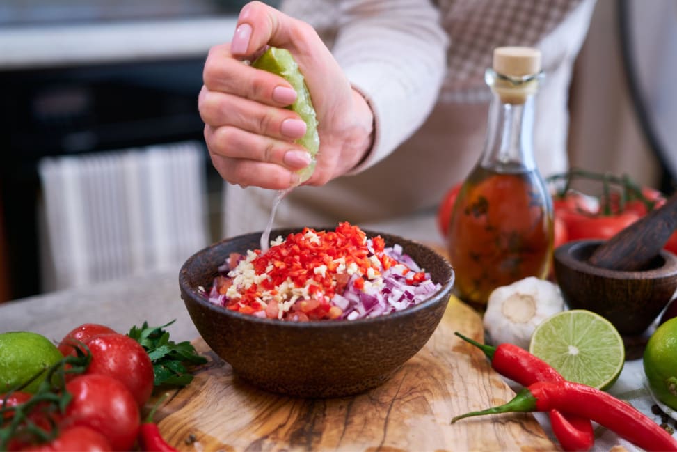 making salsa | Classpop Shot 1
