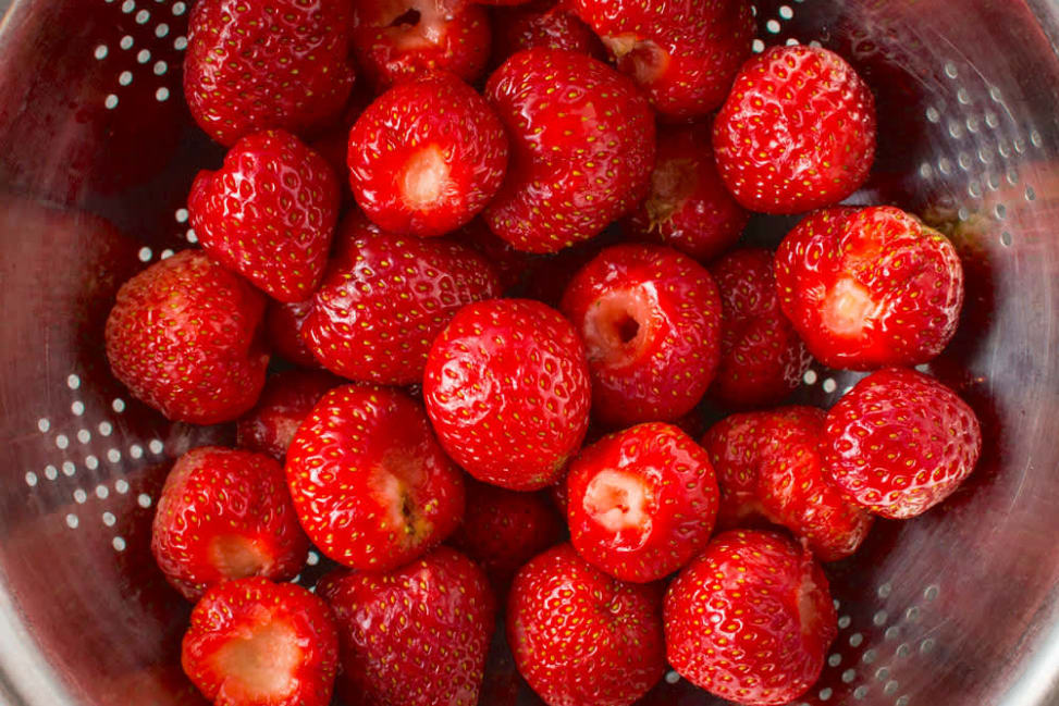 washed strawberries | Classpop Shot 3