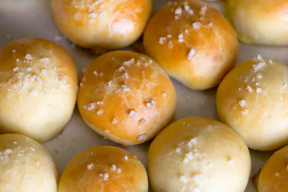 parker house bread rolls | Classpop Shot 2