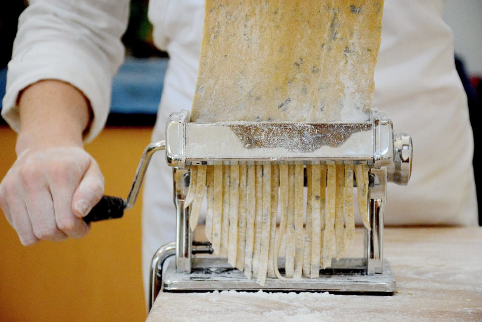 Chef making tagliatelle from scratch | Classpop Shot 3
