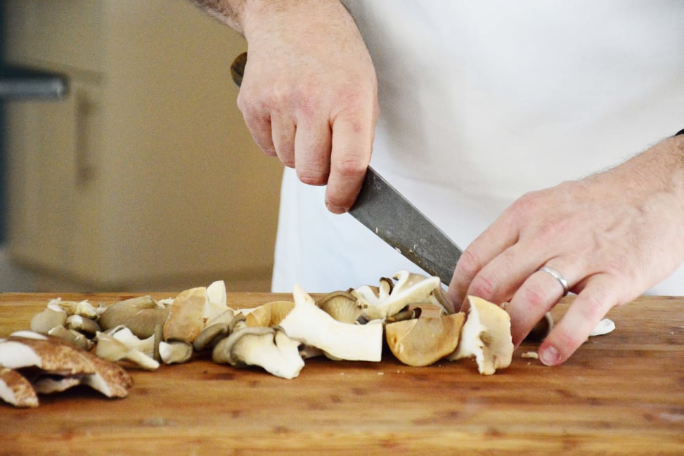chef chopping mushrooms | Classpop Shot 3