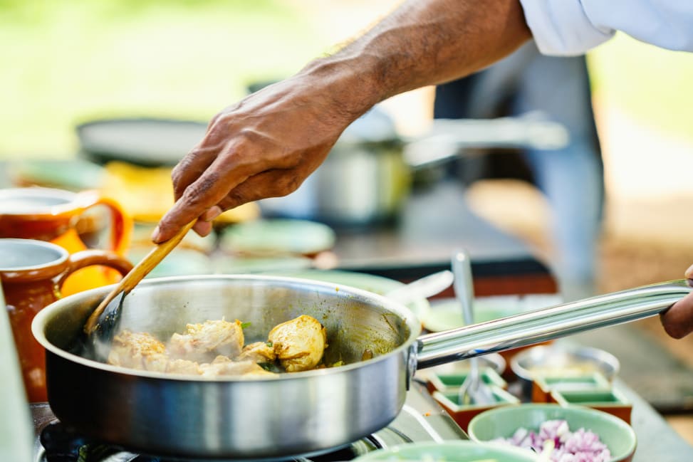 Bay Area - cooking chicken Shot 4