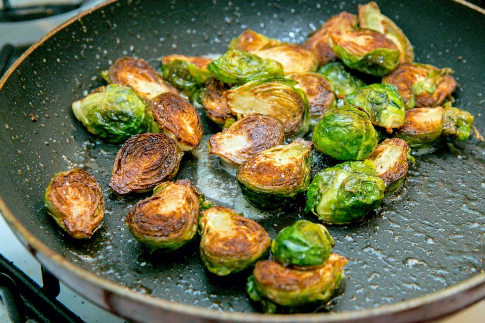 pan roasted brussels sprouts | Classpop Shot 3