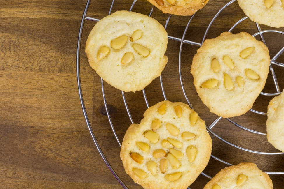 pignoli pine nut italian cookies | Classpop Shot 4