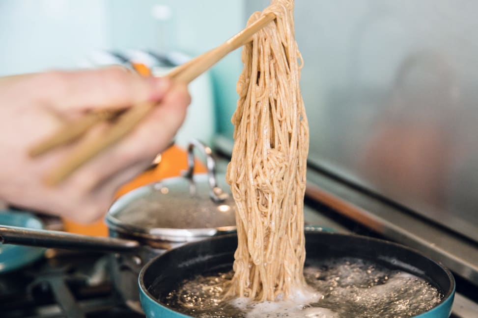 chef preparing weat noodles | Classpop Shot 2