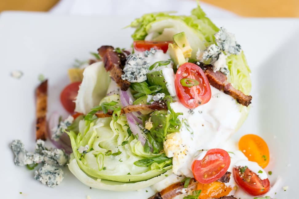 wedge salad with gorgonzola | Classpop Shot 2