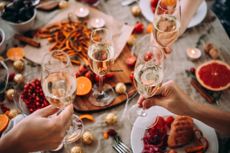 Friendsgiving Party Guide – Mountain Cravings