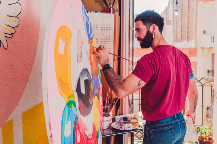 6 Reasons Why Wheel Throwing Is The Perfect Creative Summer Hobby