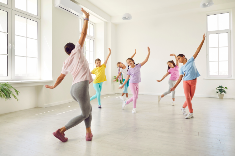 how to become a dance teacher