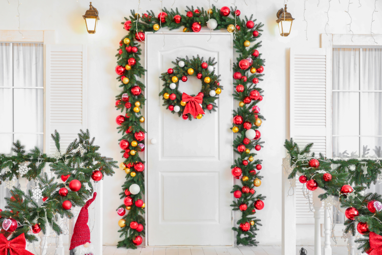 Christmas Door Decorating Ideas