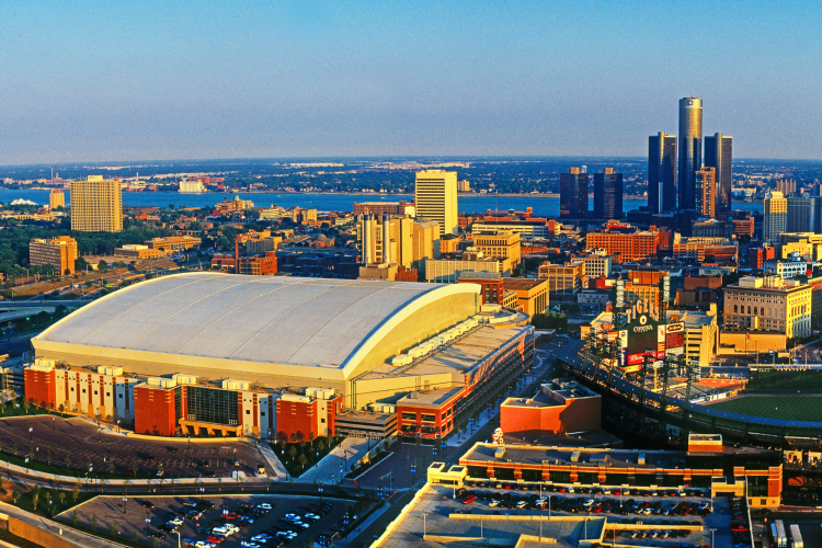 restaurants near Ford Field