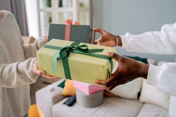 gifts for sister