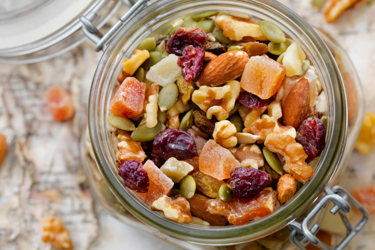 healthy road trip snacks​