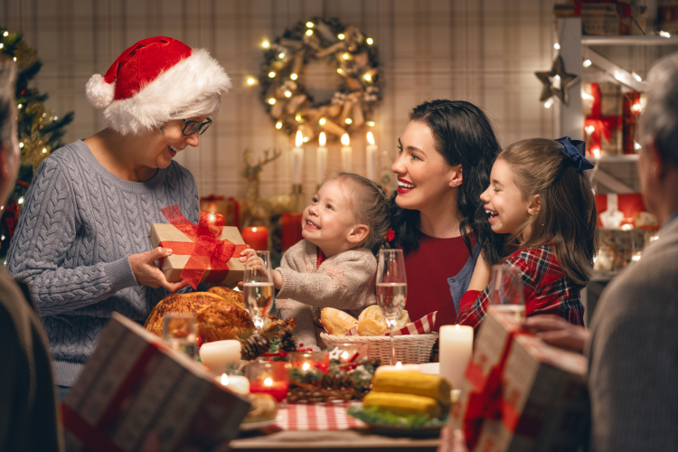 family gift ideas for Christmas