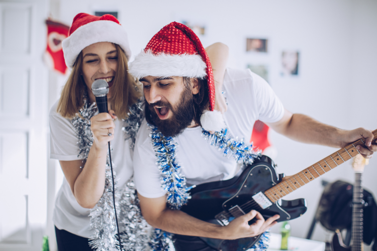 Christmas date ideas