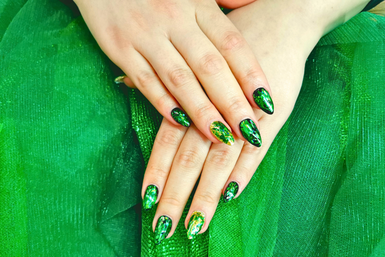 st patrick's day nails​