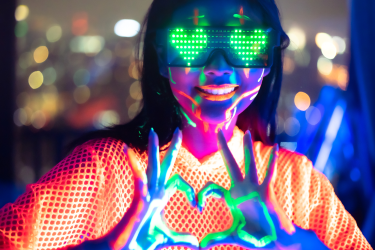 glow in the dark party