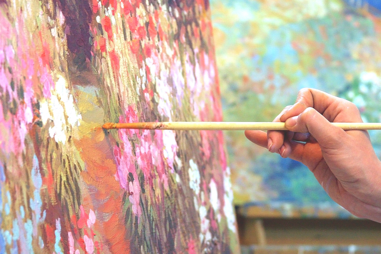 A Beginners Guide For Choosing The Best Oil Painting Brushes, How To Use  Them & Why It Matters 