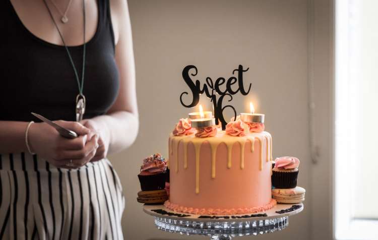 16th Birthday Photoshoot Ideas for a Memorable Celebration