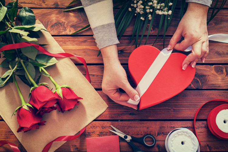 Best Gifts for Women in 2024: Valentine's Day Edition