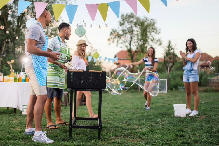 Throwing a Pool Party for Your Teen's Birthday