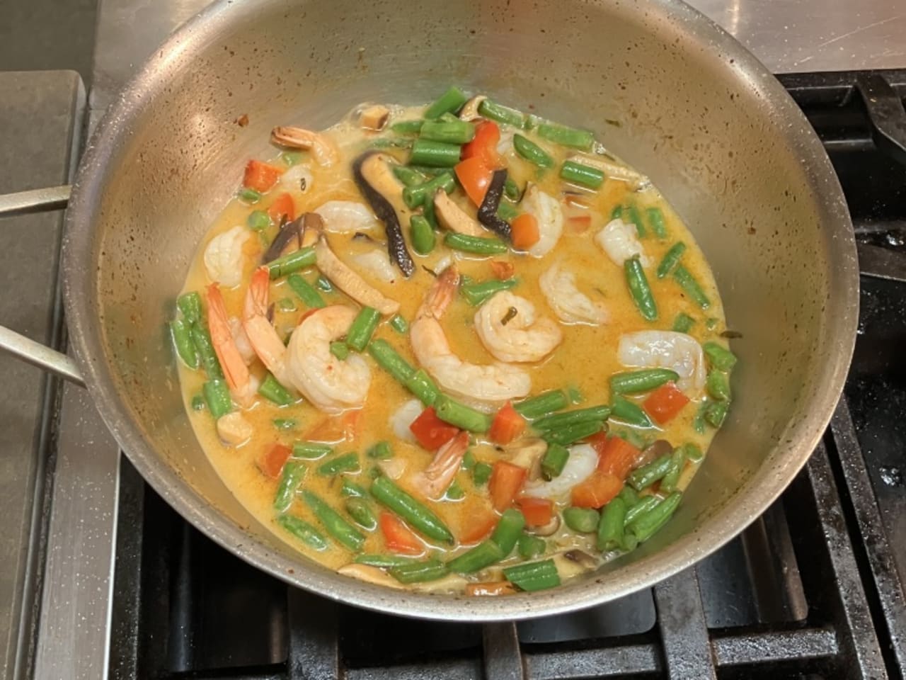 Photos from these cooking classes in NYC, image 10 of 18
